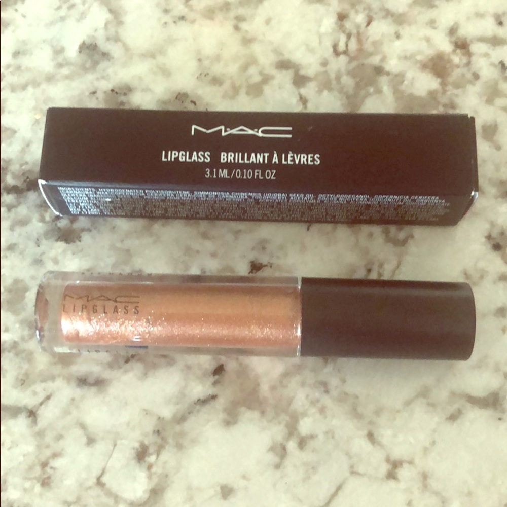 MAC COSMETICS LIPGLASS